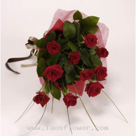 10 Red Roses Bouquet